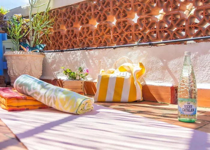 Vilamurada • Terraza Con Vistas Al Casco Antiguo Feriehus Dénia